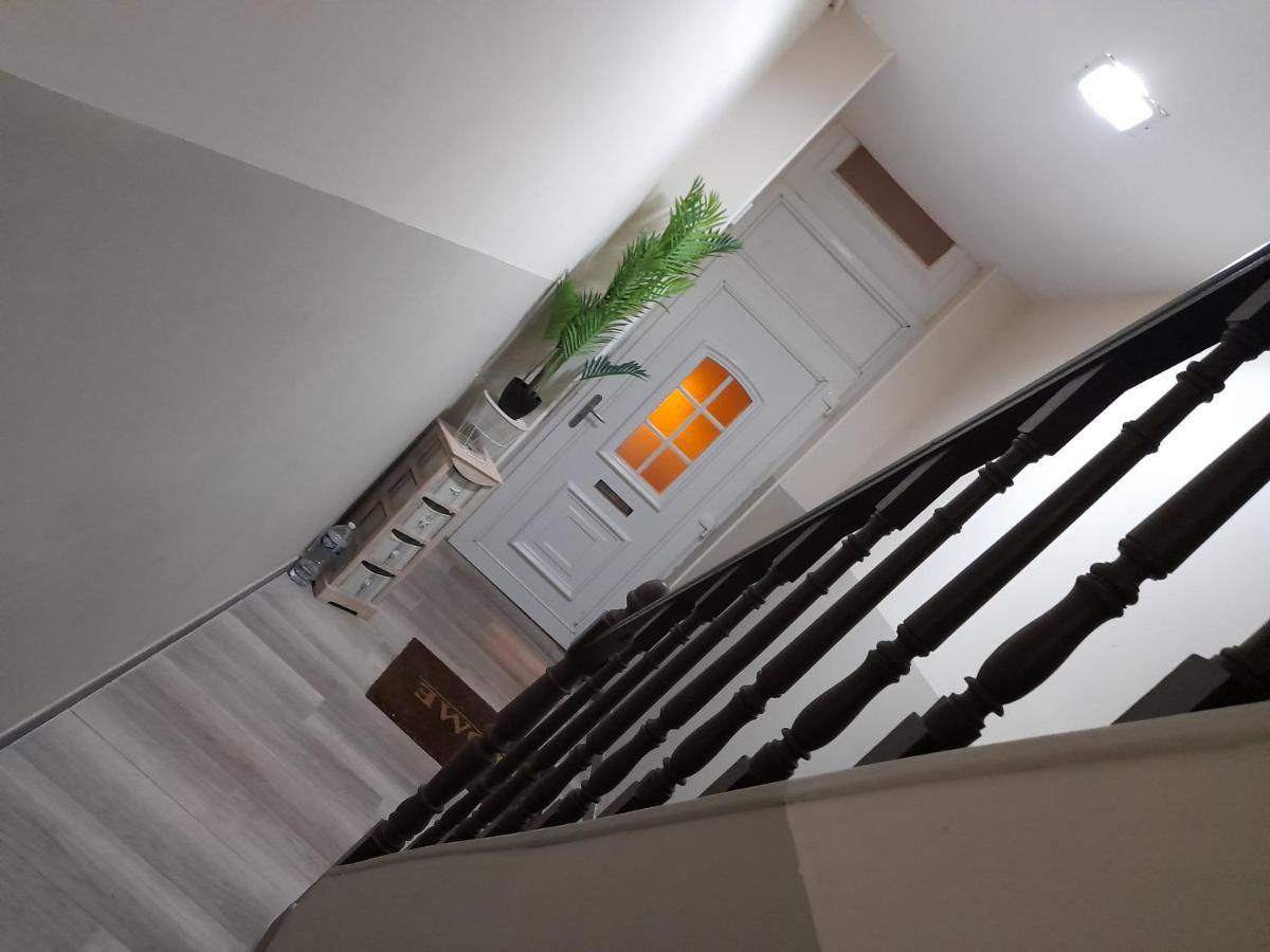 Appartement Tout Confort Cambrai Eksteriør billede